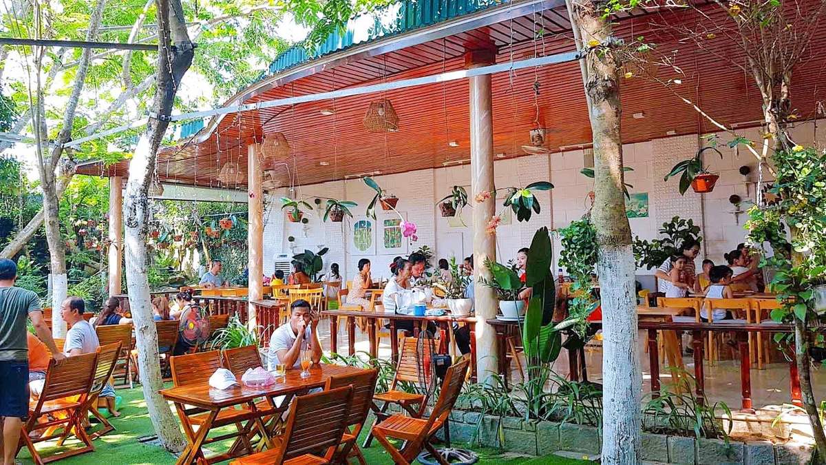 Panni Cafe - Không gian mang đậm phong cách Hàn Quốc ở Huế 7