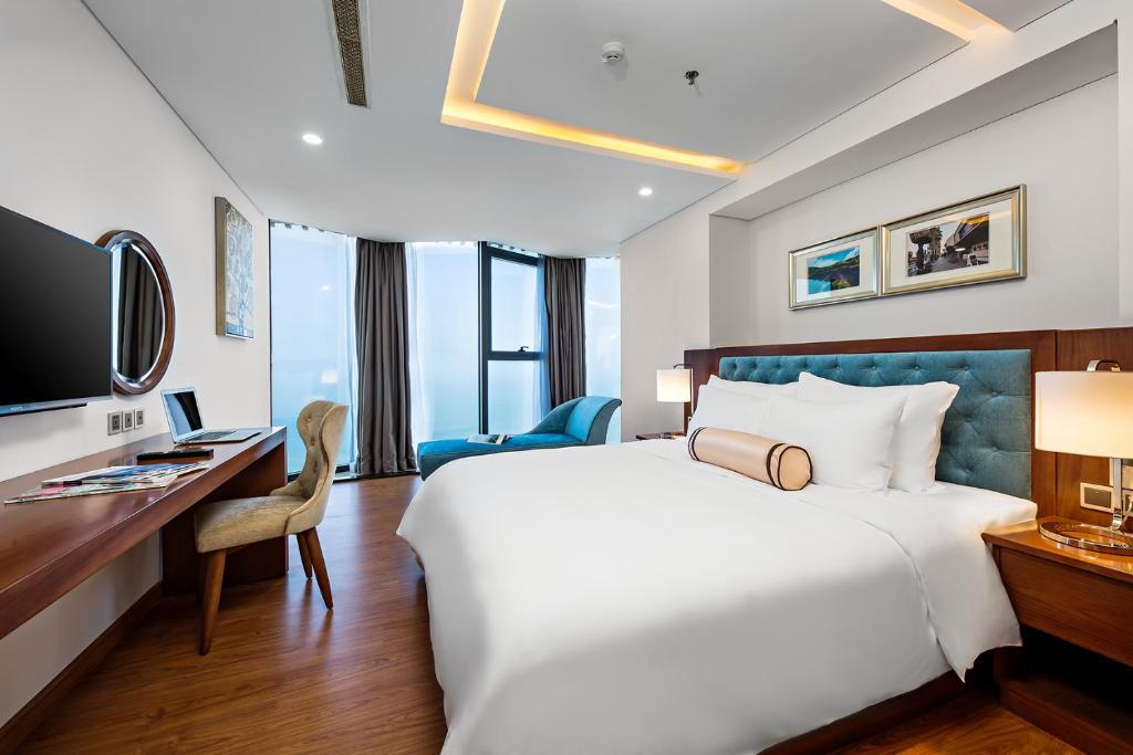 Paris Deli Danang Beach Hotel đem hơi thở châu Âu vào trong kiến trúc 17