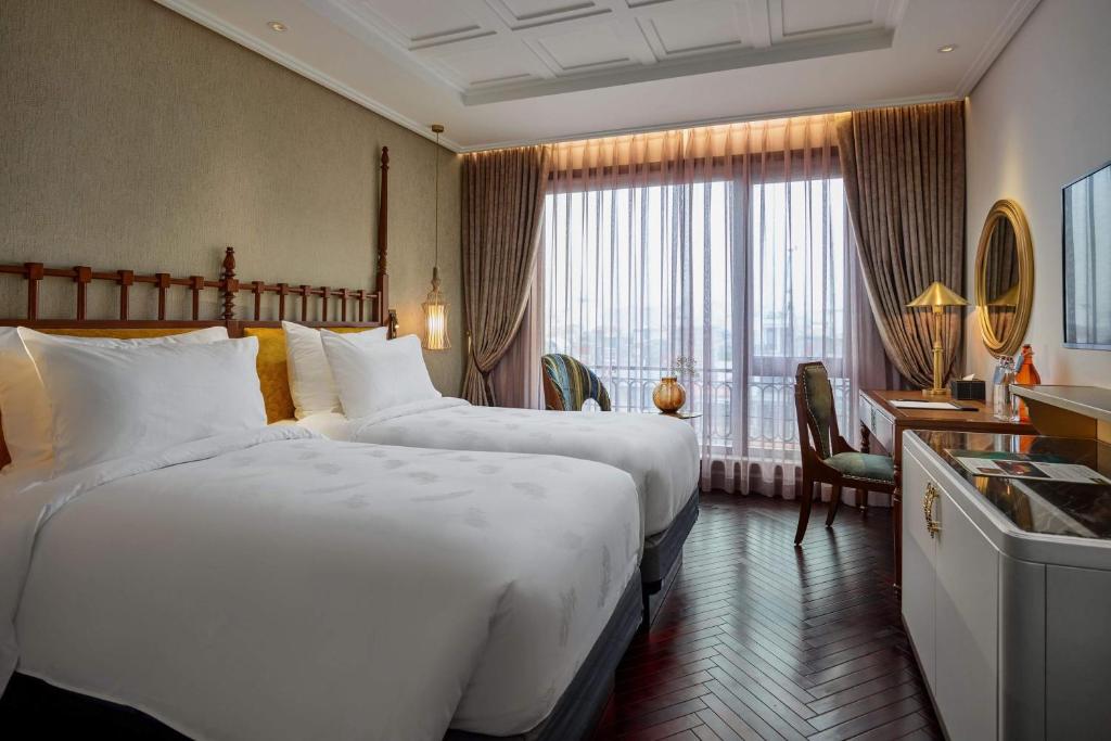 Peridot Grand Hotel And Spa by AIRA mang phong cách hoàng gia giữa Hà Thành 6