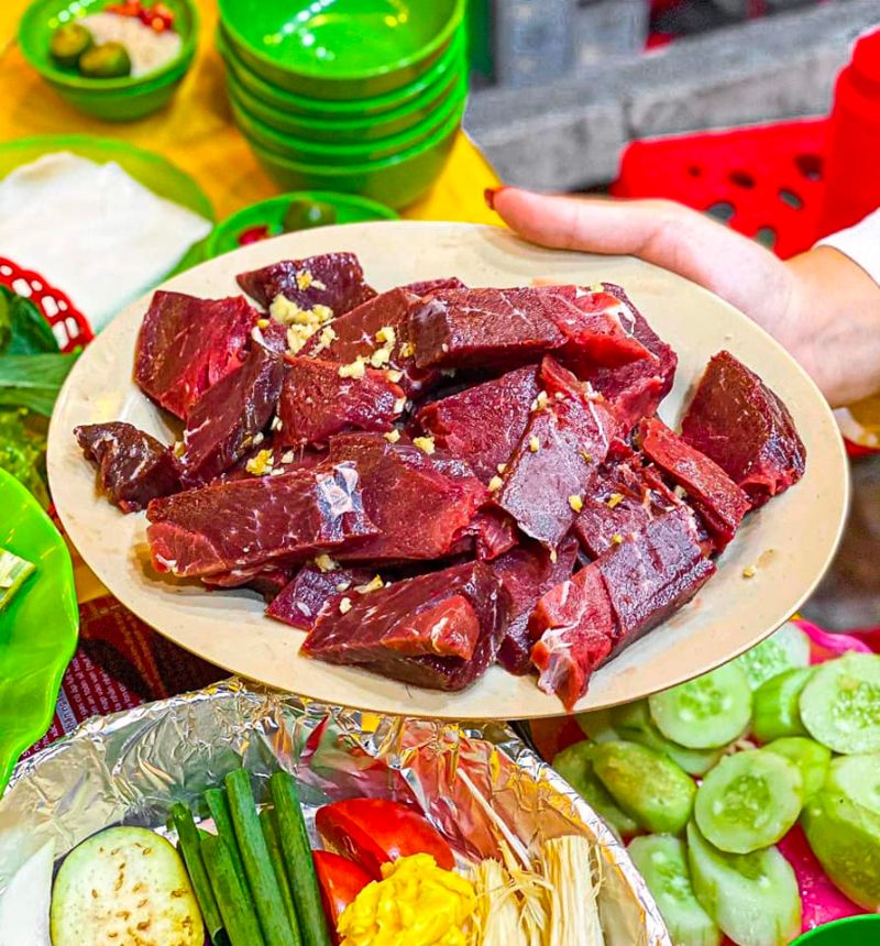 Khám phá 15 phố ẩm thực Hà Nội với đủ món ngon đặc sản 7