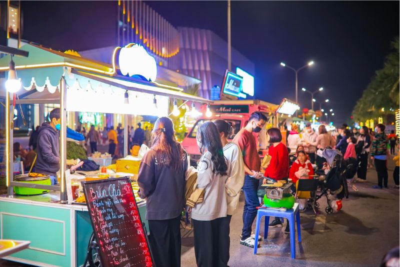Khám phá 15 phố ẩm thực Hà Nội với đủ món ngon đặc sản 11