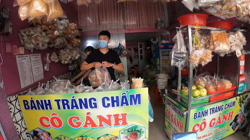 Phố ẩm thực Phan Xích Long, thiên đường ăn uống của giới trẻ Sài Gòn 14