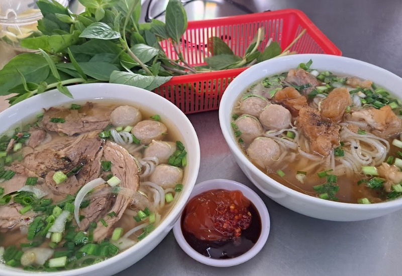 Top 12 quán phở bò Quận 3, TP. HCM thơm ngon nức tiếng 7