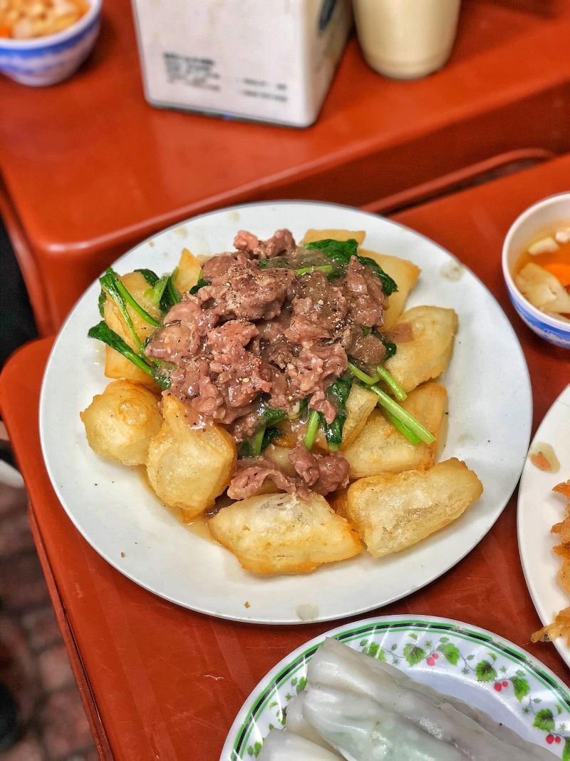 Phở cuốn Chinh Thắng, mỹ vị thủ đô được Michelin vinh danh 7
