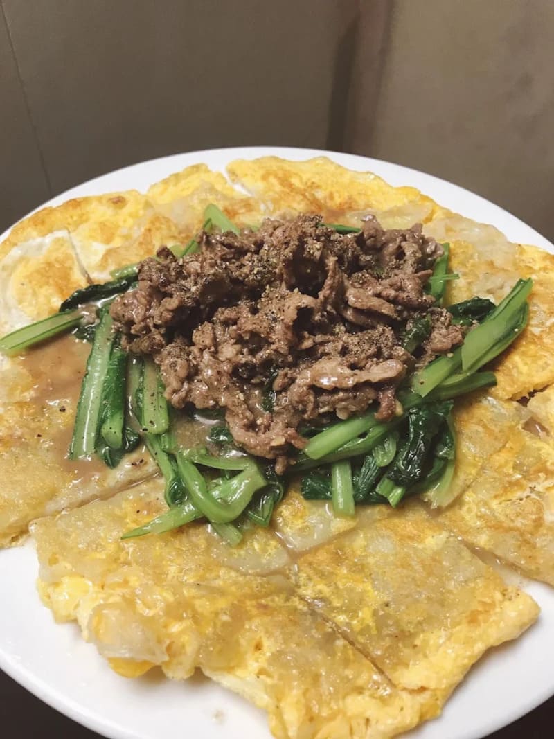 Phở cuốn Chinh Thắng, mỹ vị thủ đô được Michelin vinh danh 8