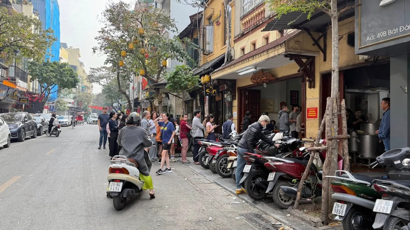 Phở Bát Đàn - Phở gia truyền 100 năm tuổi tại Hà Nội 7