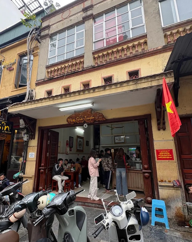 Phở Bát Đàn - Phở gia truyền 100 năm tuổi tại Hà Nội 2