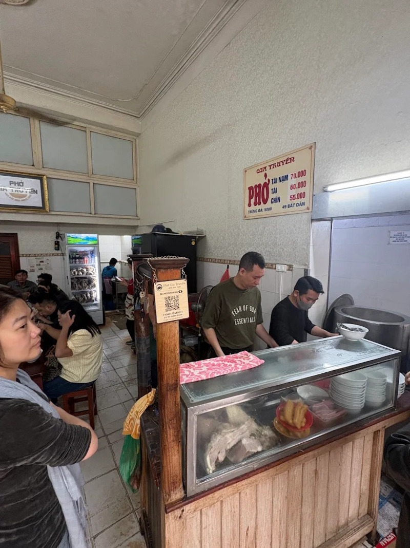 Phở Bát Đàn - Phở gia truyền 100 năm tuổi tại Hà Nội 9
