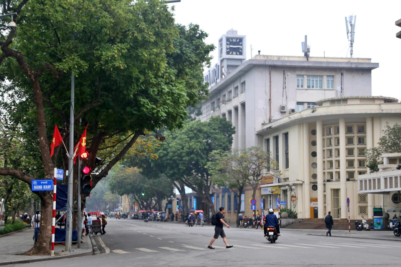Phố Hồ Hoàn Kiếm, khám phá con phố ngắn nhất Hà Nội 3