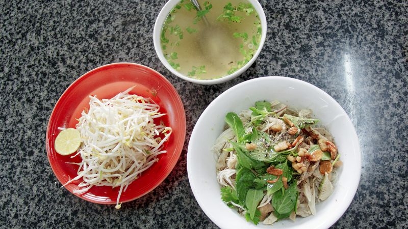 Danh sách 10 quán phở khô Gia Lai ngon tại Sài Gòn đậm đà 8