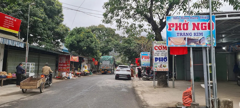 Tinh túy phở Tráng Kìm treo gió ở Hà Giang 8