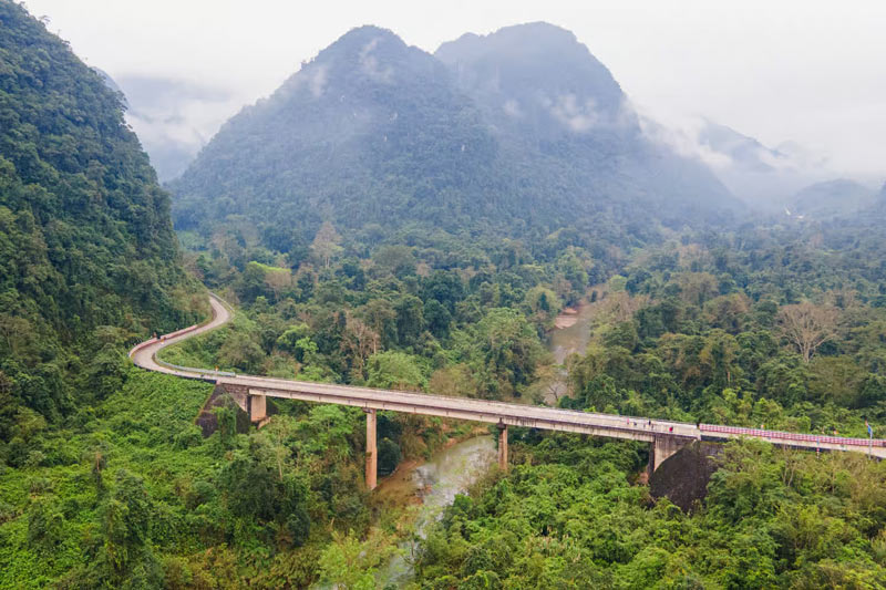 Du lịch Phong Nha Kẻ Bàng, kỳ quan đệ nhất động của Quảng Bình 3