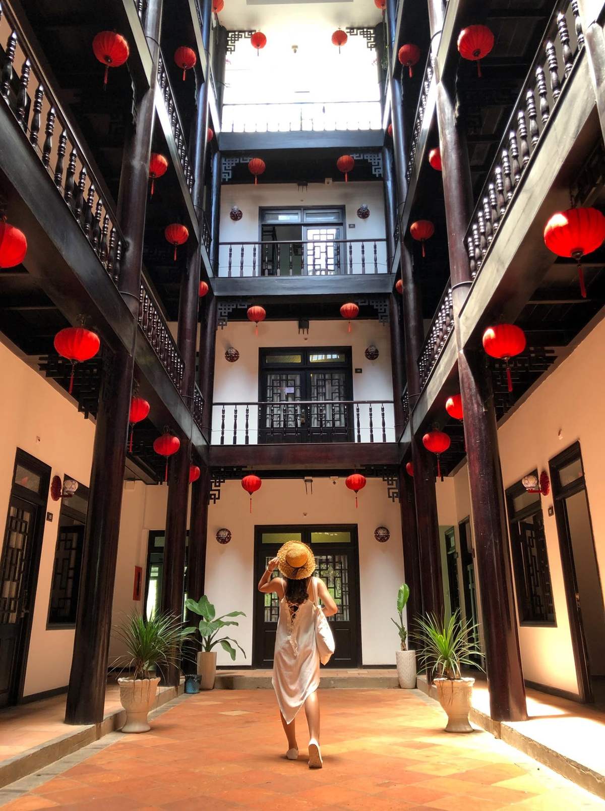 Phu House Hostel Phú Quốc - Đẹp mê mẩn hostel kiến trúc truyền thống 23