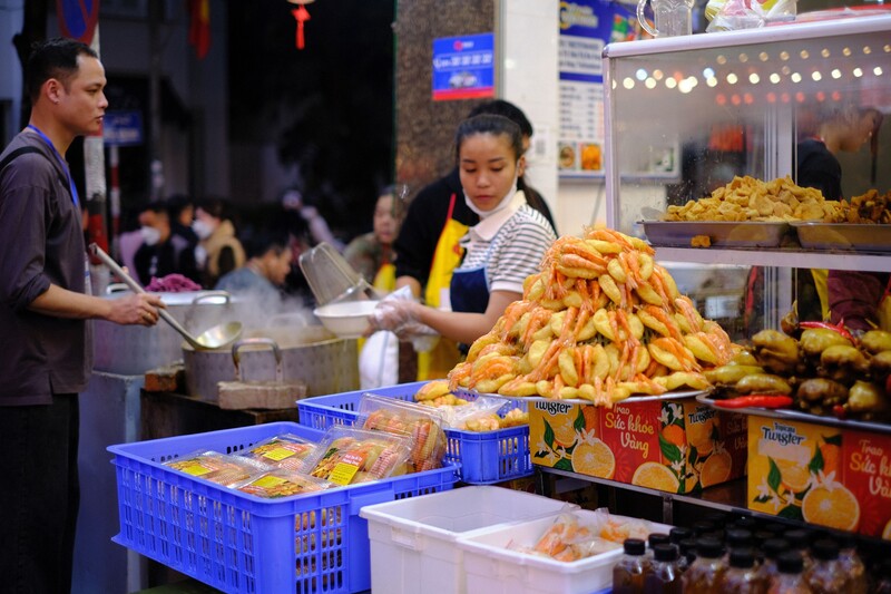 Phủ Tây Hồ linh thiêng níu bước người về thủ đô Hà Nội 8