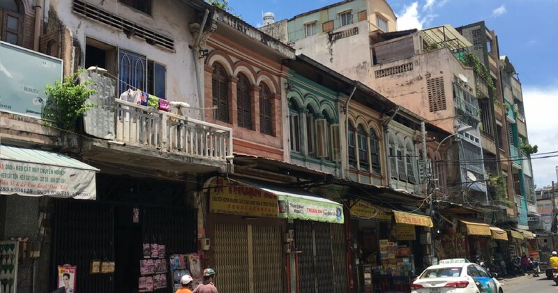 Khám phá phường Chợ Lớn với lịch sử, văn hóa đậm nét Hoa 5