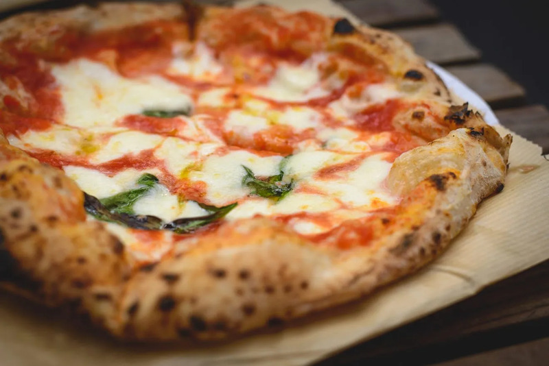 Pizza Napoletana, món ăn biểu tượng của ẩm thực Ý 8