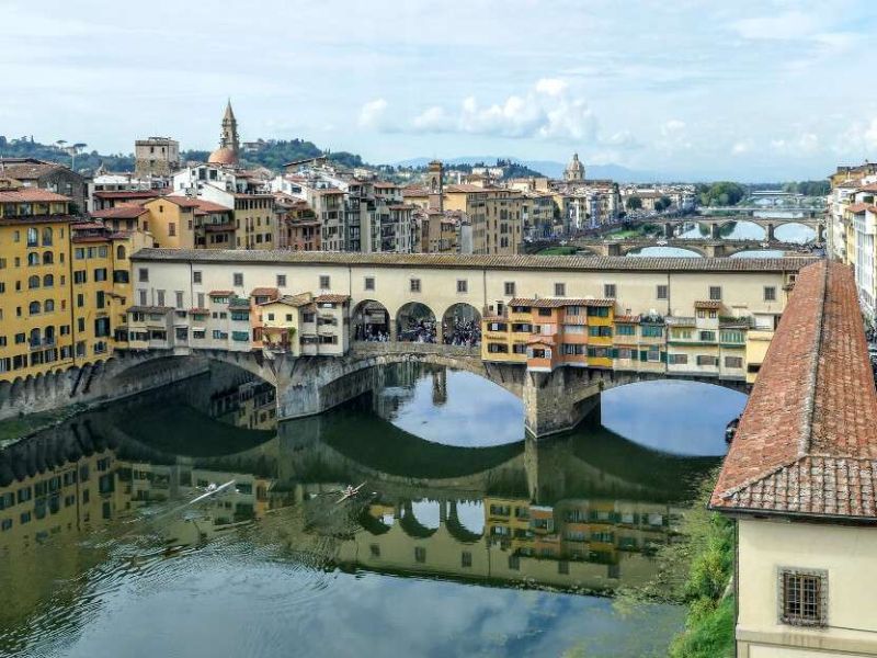 Ponte Vecchio: Cầu đá vòm cổ nhất châu Âu và những điều ít ai biết 5