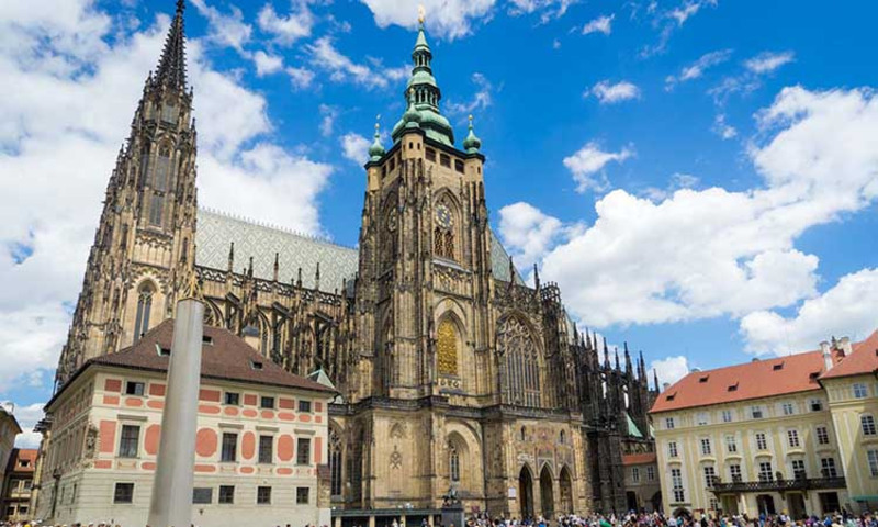 Kinh nghiệm du lịch Praha, viên kim cương của Châu Âu 8
