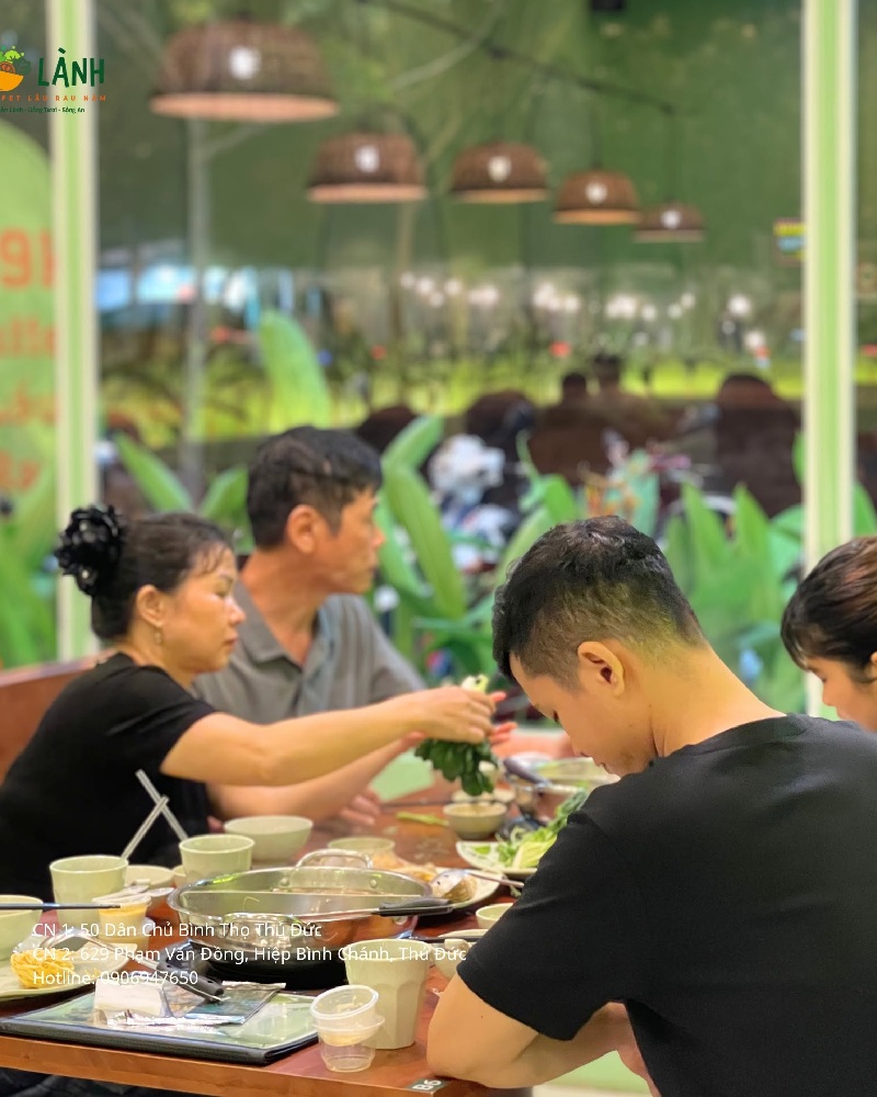 Top 10 quán ăn healthy TPHCM nổi tiếng cho người sống xanh 15