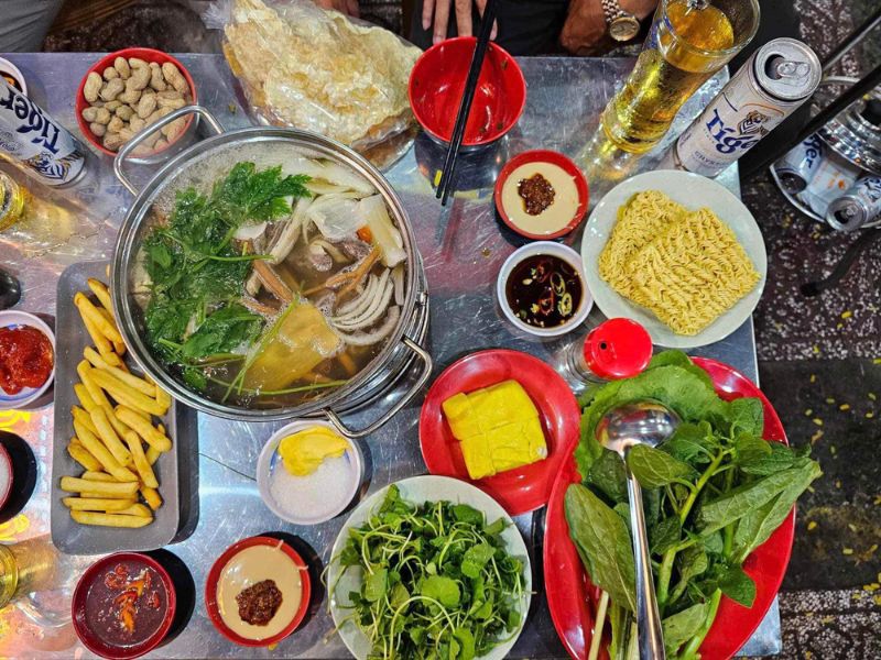 Top 10 quán ăn ngon quận 1 nổi tiếng tại Sài Gòn, đáng thử nhất năm 6