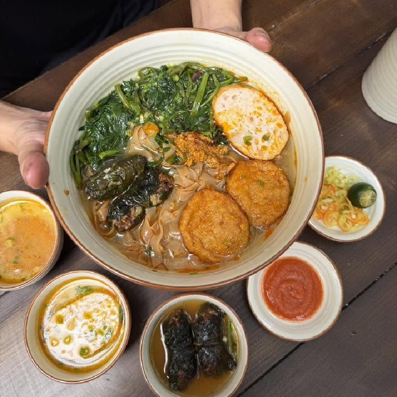 Top 10 quán bánh đa cua ngon ở Sài Gòn chuẩn vị 7