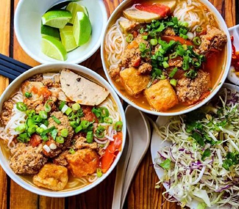 No nê tại top 10 quán bún riêu quận 7 ngon hết sẩy 8