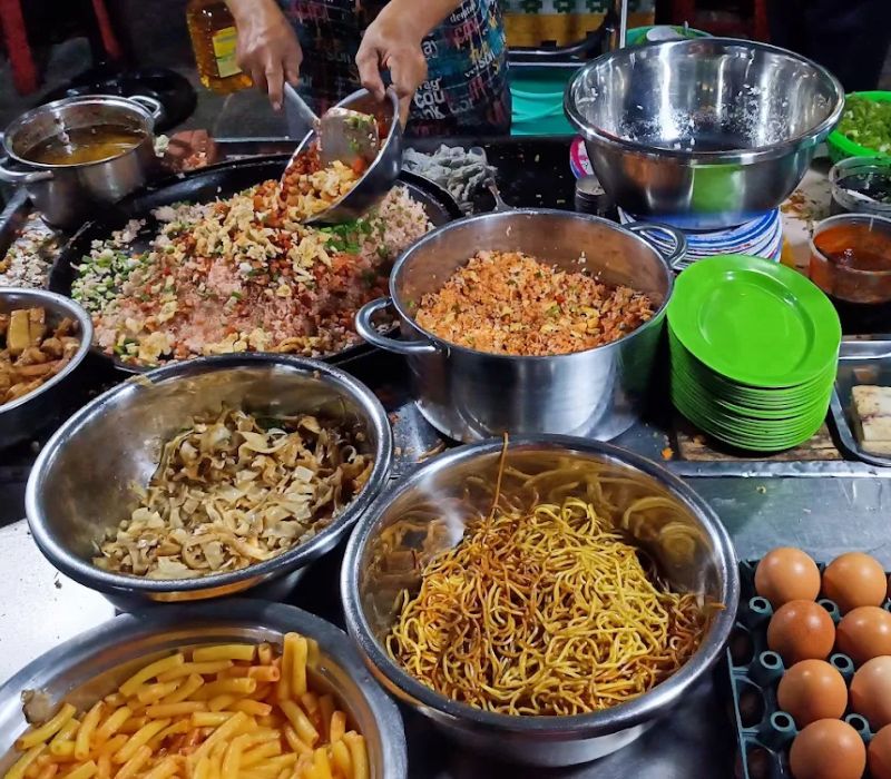 Top 7+ quán cơm chiên Sài Gòn ngon ‘thần thánh’ ăn là ghiền 2