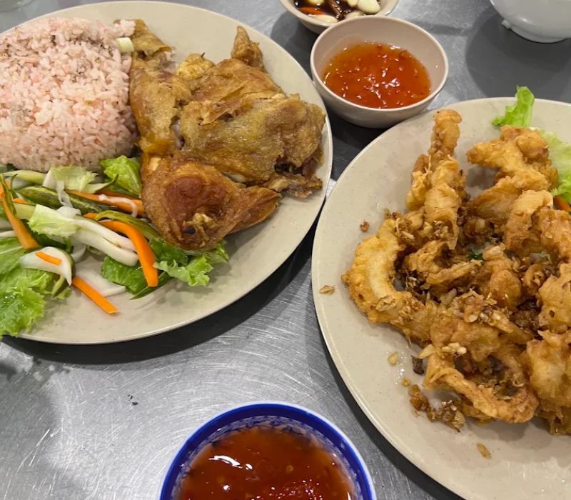 Top 7+ quán cơm chiên Sài Gòn ngon ‘thần thánh’ ăn là ghiền 4