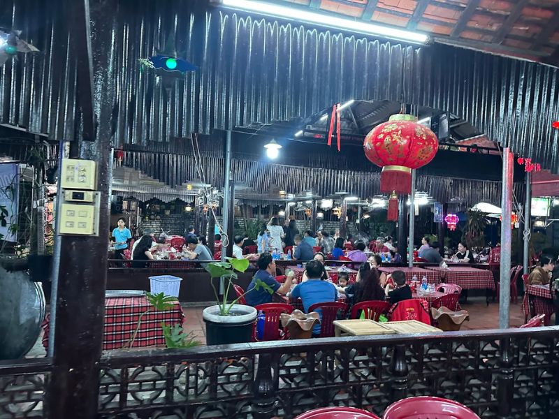 Quán Đồng Xanh Nha Trang: Không gian sân vườn với nhiều món ngon 3