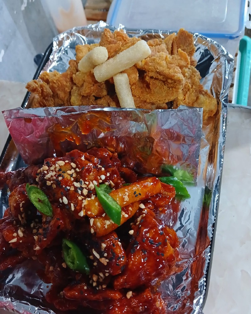 Top 15 quán gà Hàn Quốc ngon ở TP.HCM chuẩn vị xứ kim chi 3