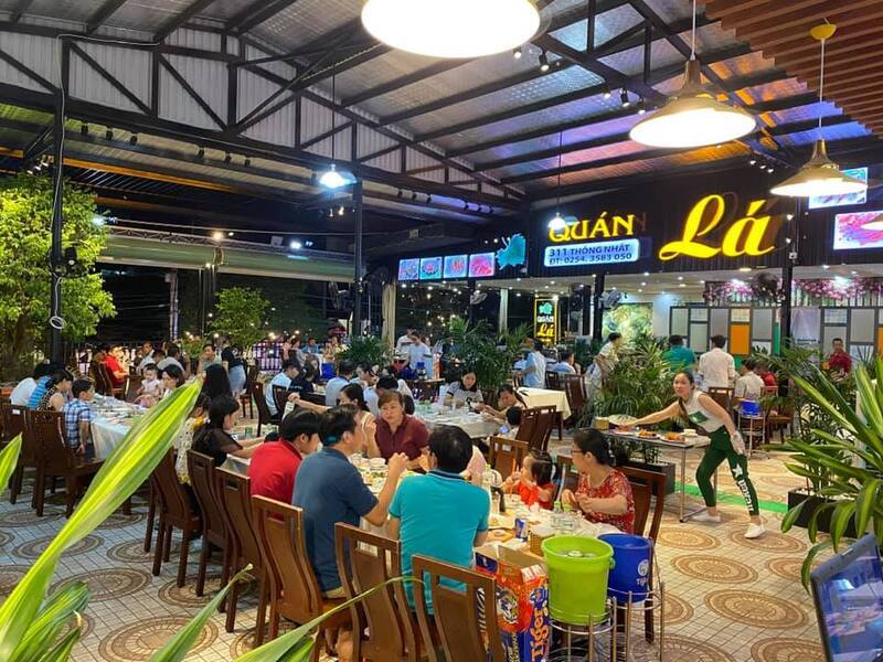 Review Quán Lá Vũng Tàu đủ món hải sản tươi sống từ biển 7