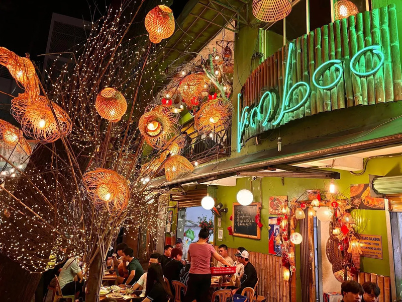 Mách bạn 8 quán nhậu bờ kè cực chill để tụ họp bạn bè 8