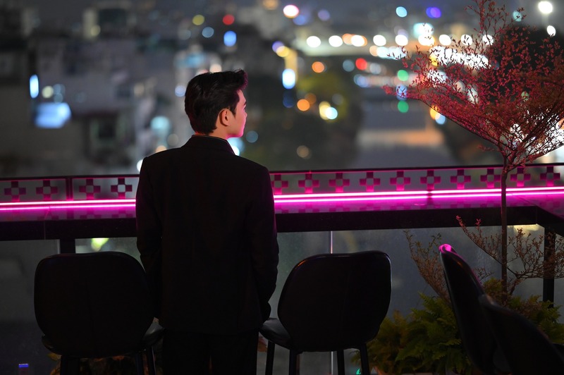 Chill cùng loạt quán pub Hà Nội có không gian cực ấn tượng 11