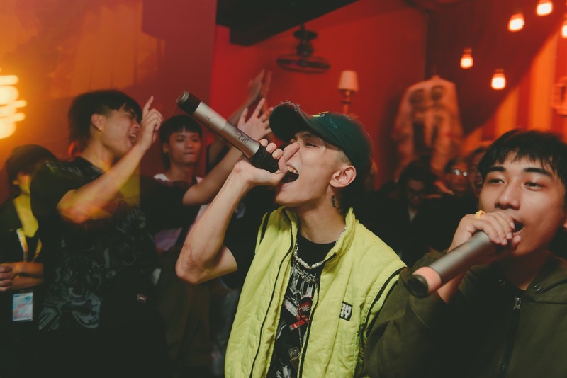 Chill cùng loạt quán pub Hà Nội có không gian cực ấn tượng 14