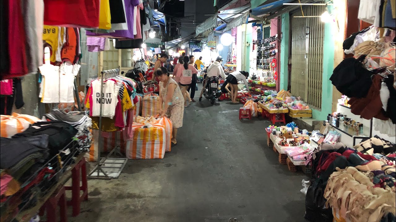 Quẩy hết mình tại 5 khu chợ đêm Đà Nẵng nhộn nhịp không bao giờ ngủ 7