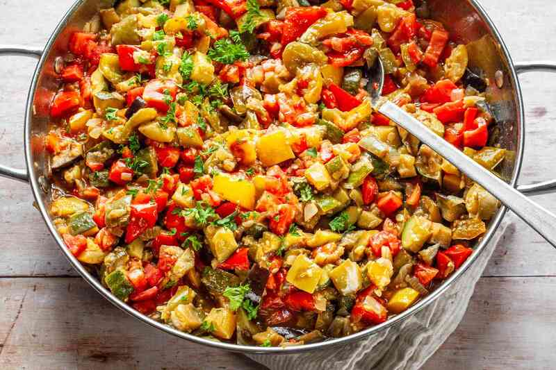 Ratatouille: Từ món hầm nông dân đến biểu tượng ẩm thực Pháp 2