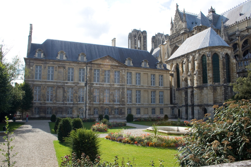 Khám phá Reims: Thành phố của các vị vua 5