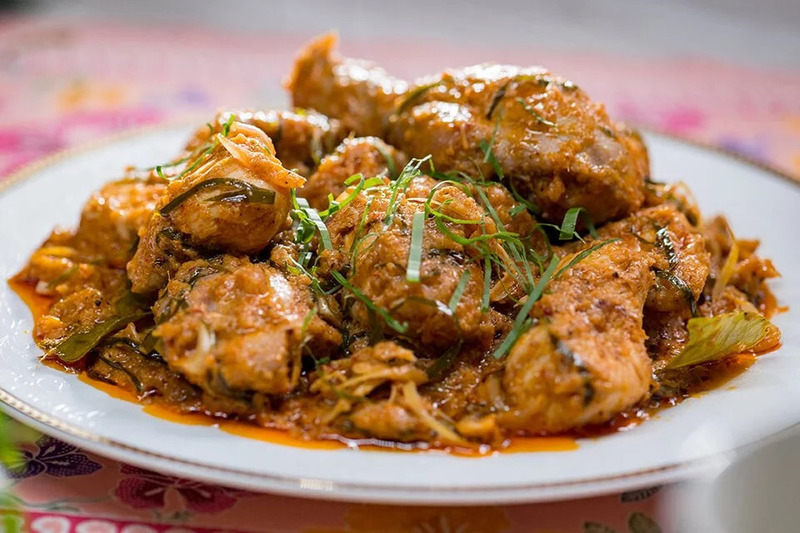 Trải nghiệm món bò hầm Rendang ngon trứ danh xứ vạn đảo 5