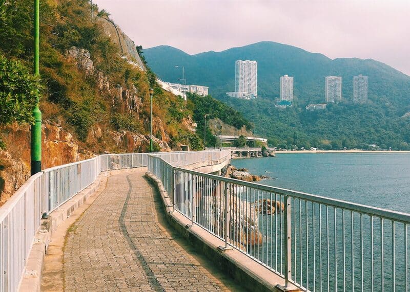 Repulse Bay (Vịnh Nước Cạn), vẻ đẹp biển rực rỡ xứ Cảng Thơm 7