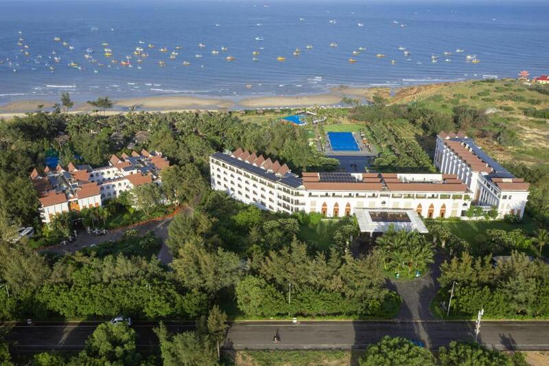 Top 10 resort có bãi biển riêng ở Mũi Né để tận hưởng trọn vẹn kỳ nghỉ 8