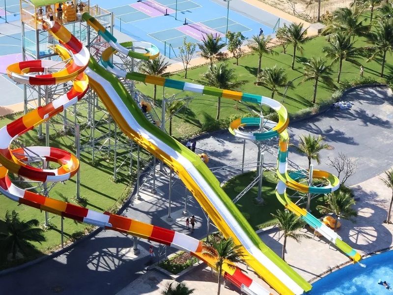 7 resort có công viên nước ở Cam ranh với nhiều trò chơi hấp dẫn 3