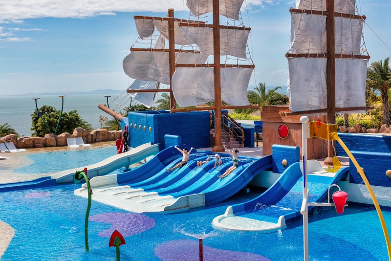 Top 4 resort có công viên nước ở Mũi Né để bé tha hồ vui chơi 3