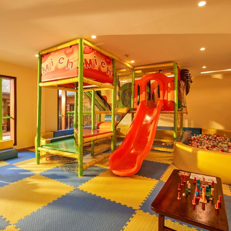 Điểm danh top 7 resort có khu vui chơi trẻ em chất lượng 8