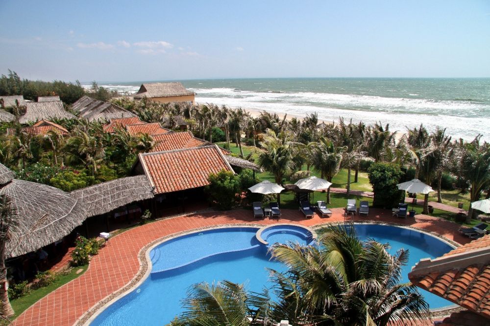 Top 5 khu resort Hải Tiến view đẹp đẳng cấp nhất 2024 9