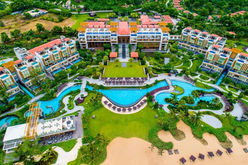 Top 6 resort Lăng Cô sang trọng với view cực chill 5