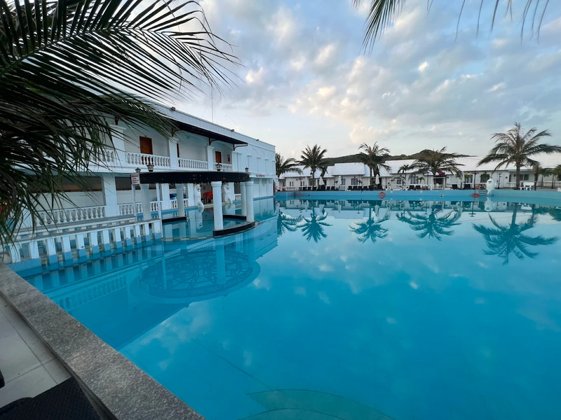 Top 6 resort Ninh Thuận sang xịn nhất cho chuyến nghỉ dưỡng hoàn hảo 12