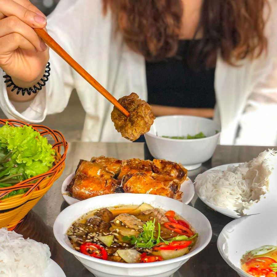 Review bún chả Hà Nội, món ngon ghi danh công thức ẩm thực thế giới 6