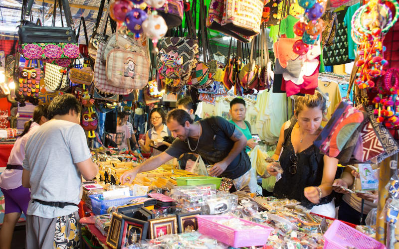 Review chợ Pratunam nhộn nhịp và sầm uất nhất Bangkok 4