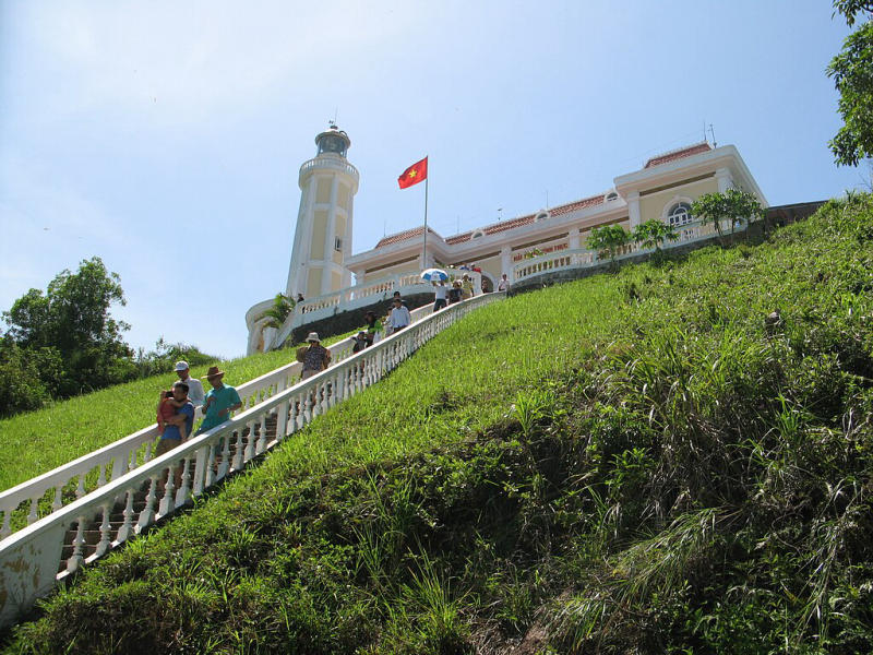 Khám phá Đảo Vĩnh Thực đầy nắng và gió ở Quảng Ninh 8