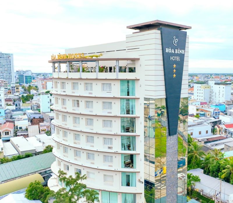 Review Khách Sạn Hòa Bình 1 Long Xuyên ngay trung tâm thành phố